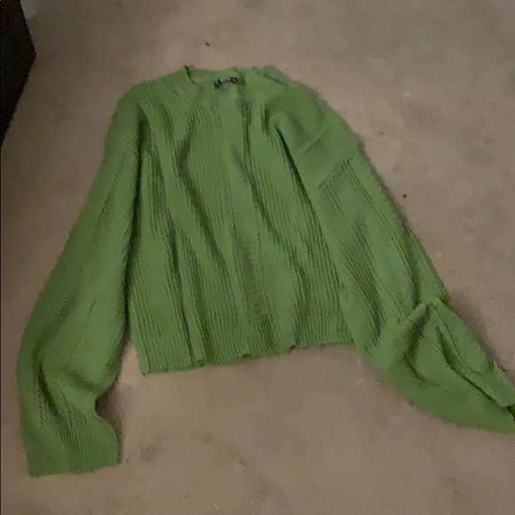 Pretty Green Sweater.  Size 3X.  Oversized. - Picture 2 of 5